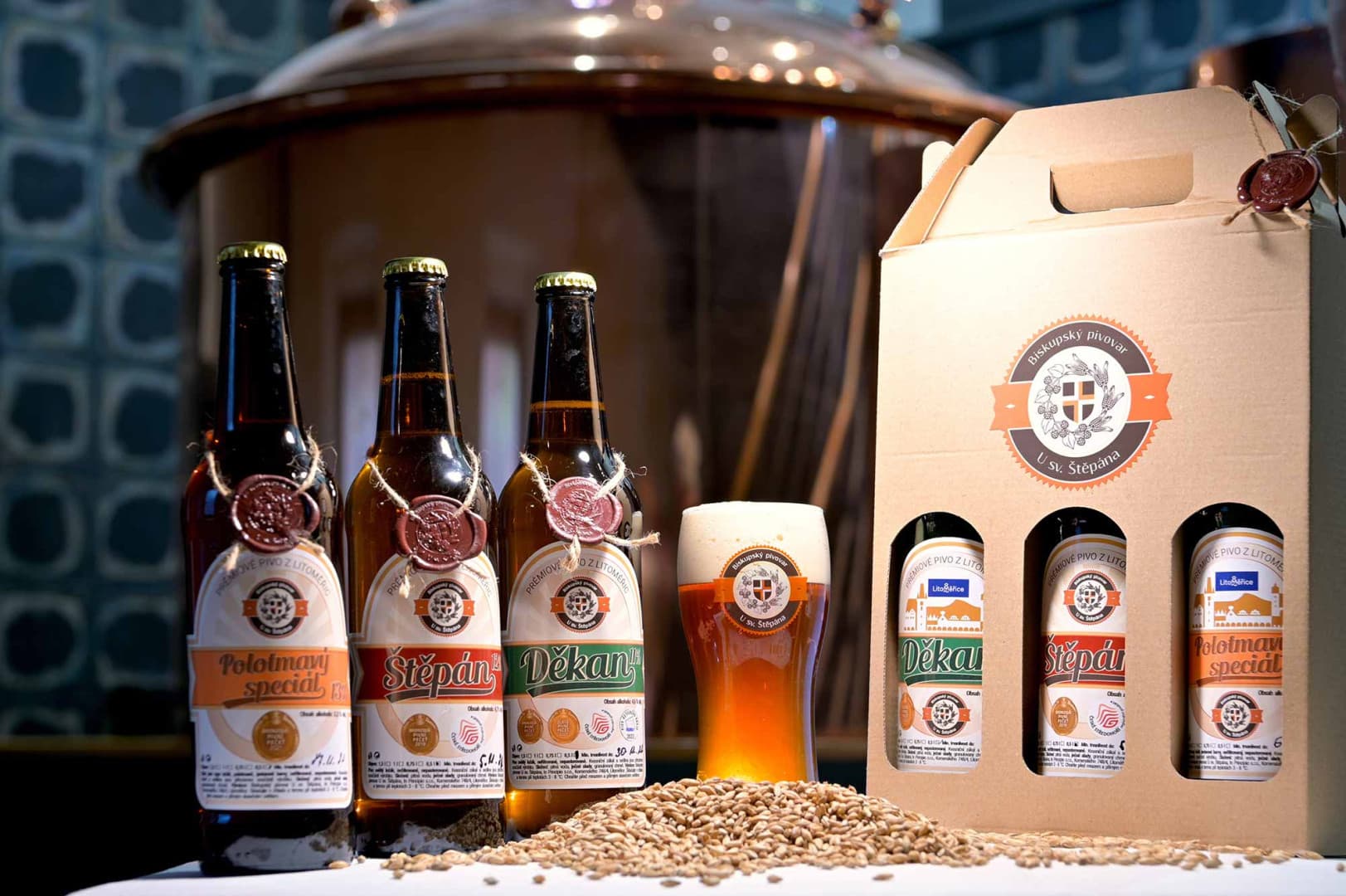 106b7d03-5e43-43c4-bc9c-562e7844