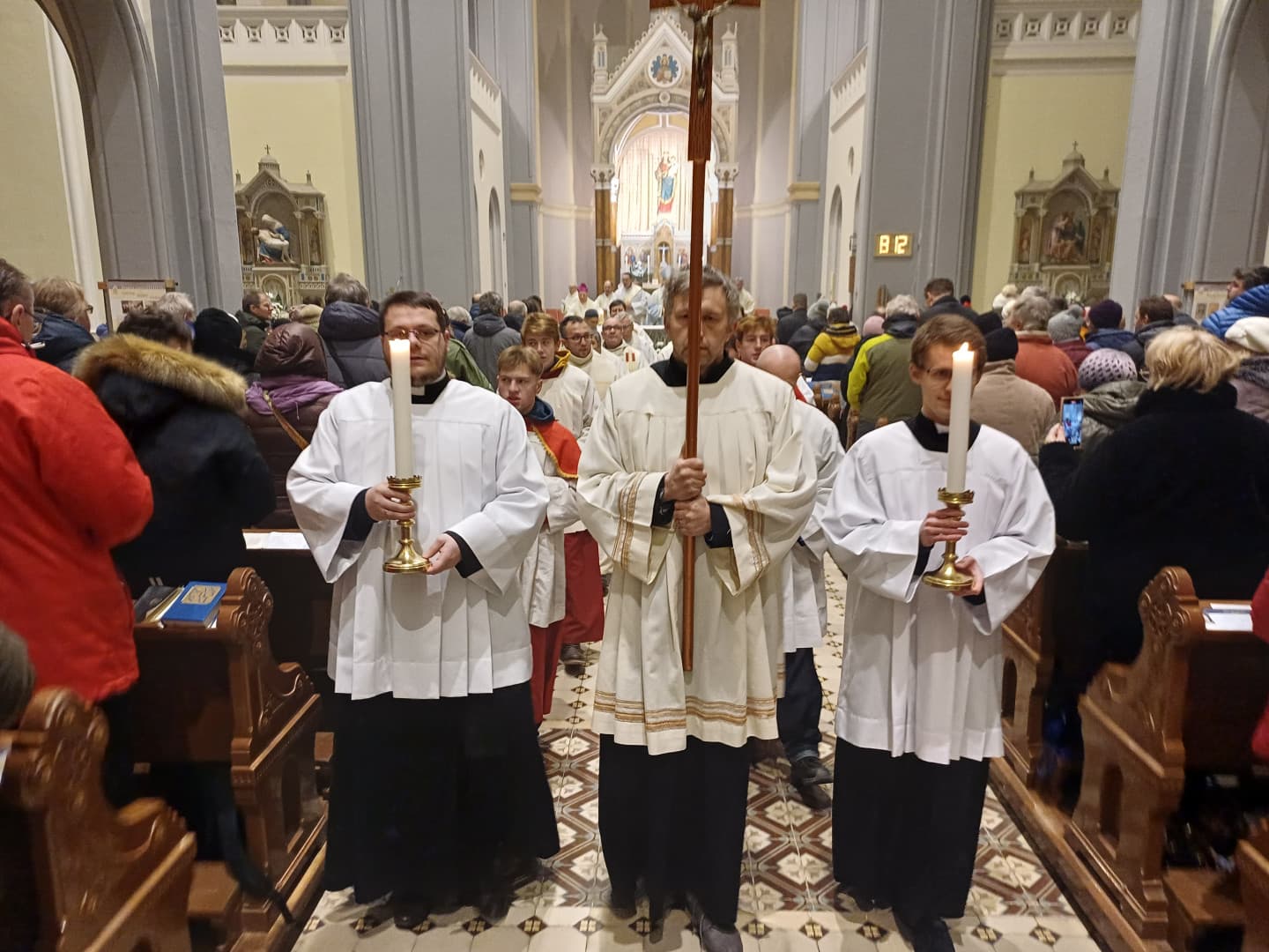 45f6c806-bc3a-49e2-b1bc-951344b2