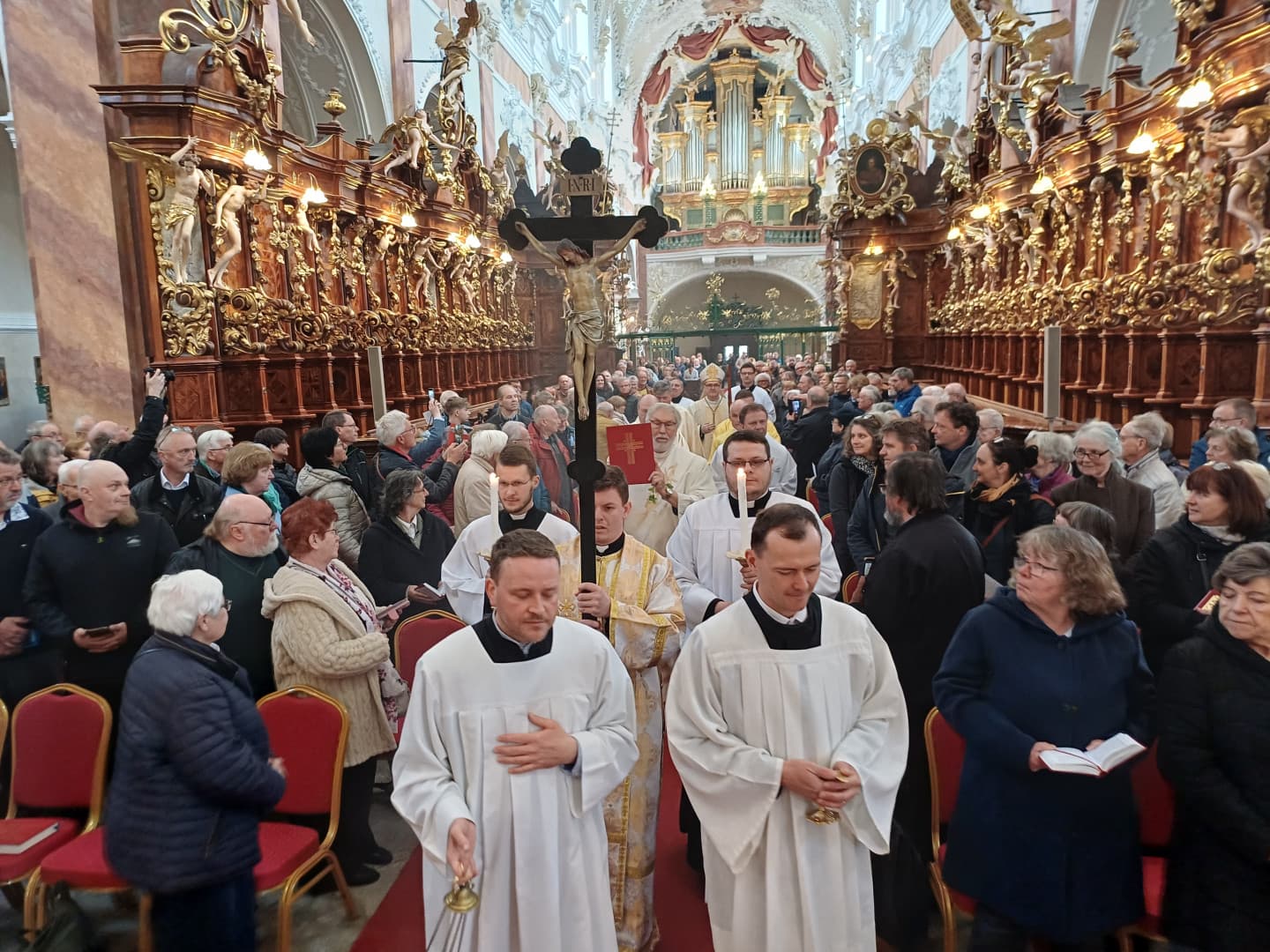 2ab7b0be-0335-4374-84f9-b18e89f1