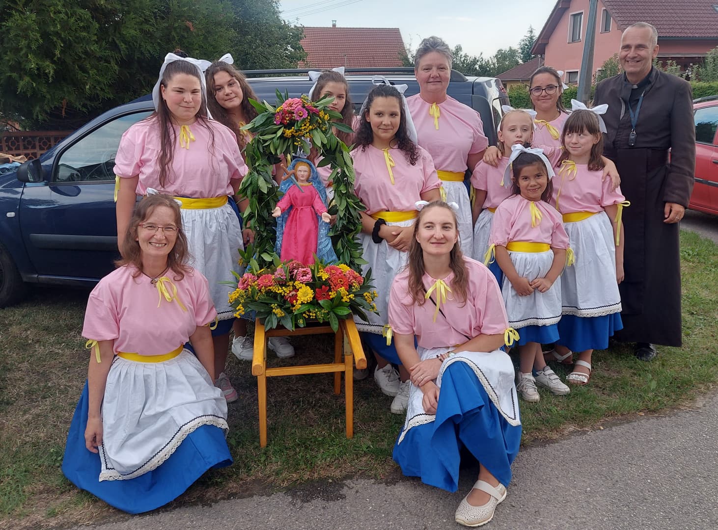 e7bafa5d-f1f8-453c-94b3-e0850c2f