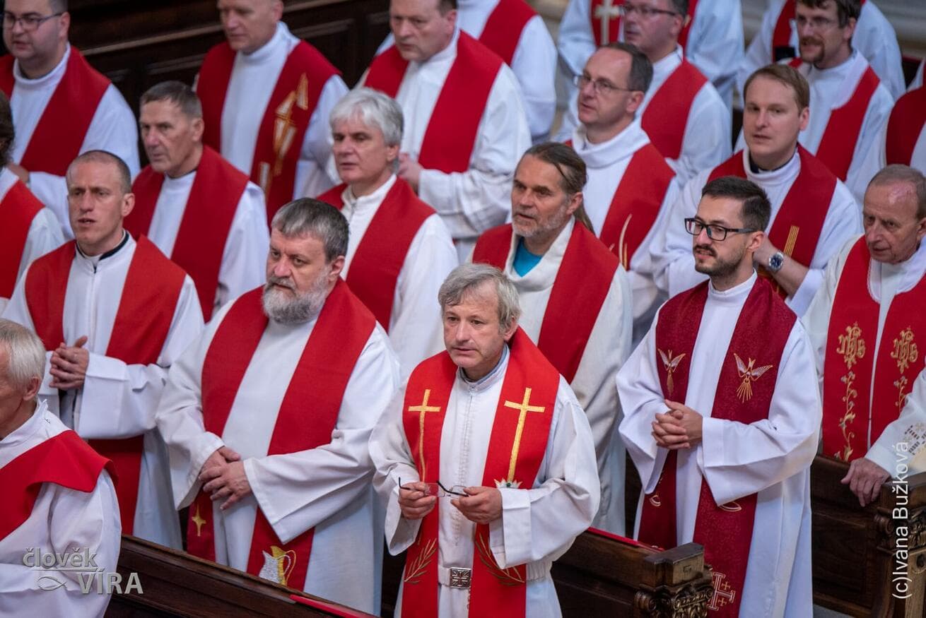 Kněžské společenství dnes a zítra. Čtvrtý pilíř projektu Propojeni