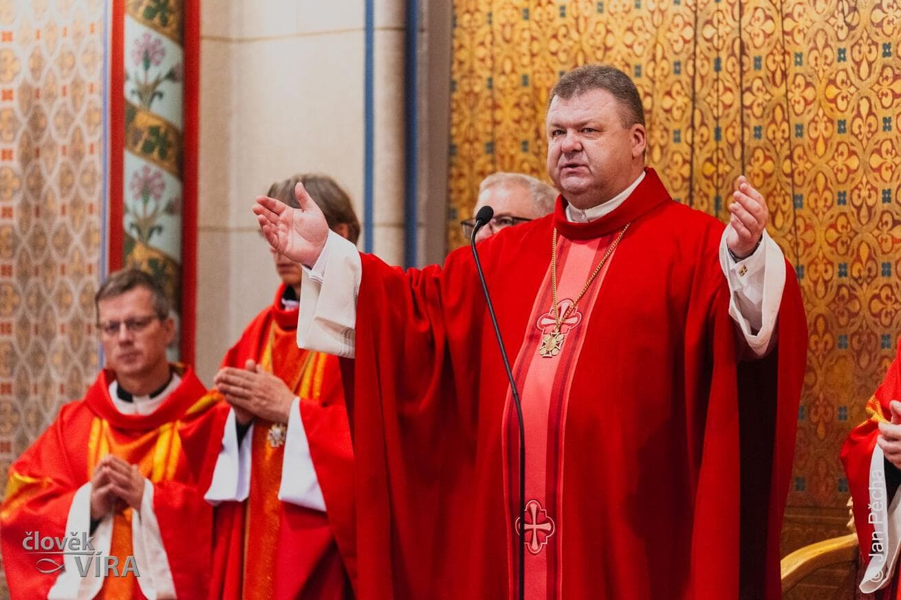 Svatý Václav: Hlavního patrona diecéze oslavili v olomoucké katedrále
